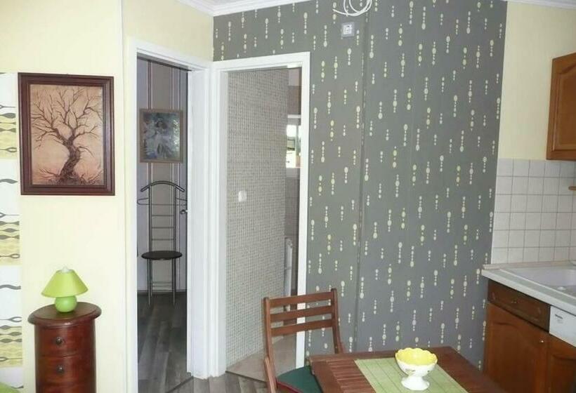 Csalogány Villa Balatonboglár