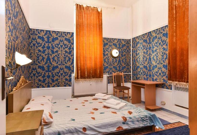 Historical Lion S Bridge 1 Bedroom Apartment