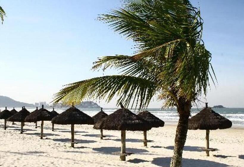 Flats Enseada Delphin