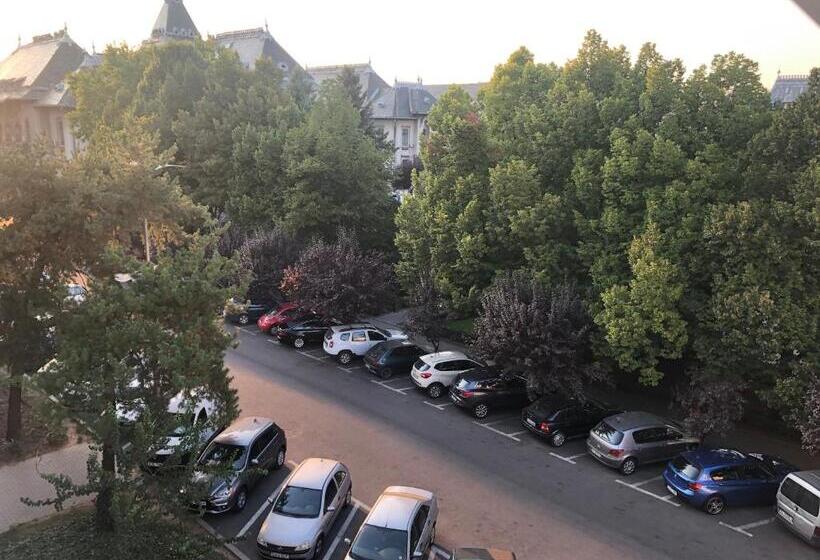 Galla Old Town Center