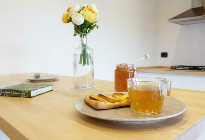 La Dimora Apartments