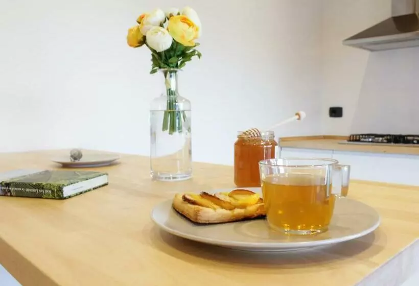 La Dimora Apartments