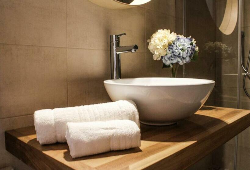 La Dimora Apartments