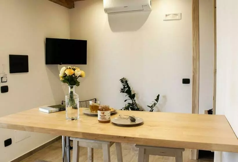 La Dimora Apartments