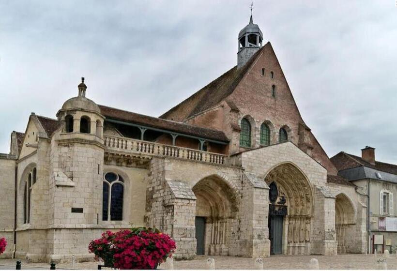 Maison De Ville, Centre De Provins