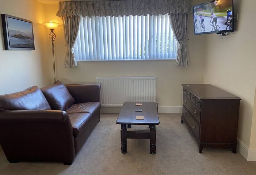 The Beach House Luxury Rooms Weston Super Mare