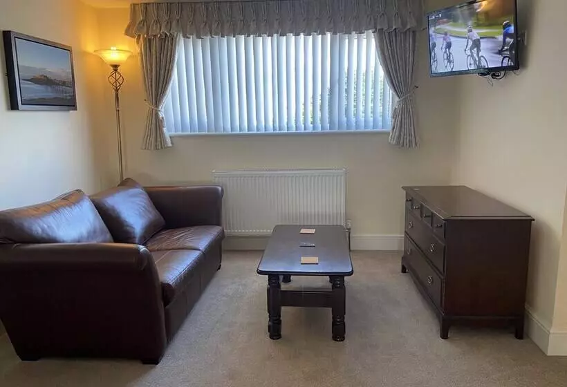The Beach House Luxury Rooms Weston Super Mare
