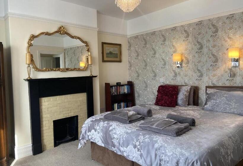 The Beach House Luxury Rooms Weston Super Mare