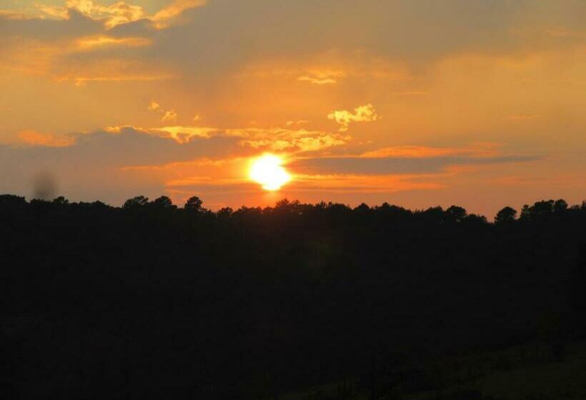 Chez Hygge En Périgord Piscine Et Spa Villa Maeltri 12 Pers Gîte Entre Amis 6 Pers Et Gîte In