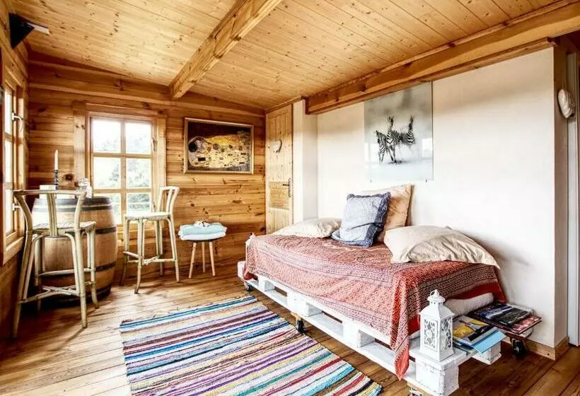 Chez Hygge En Périgord Piscine Et Spa   Villa   Maeltri  12 Pers Gîte Entre Amis 6 Pers Et Gîte   In