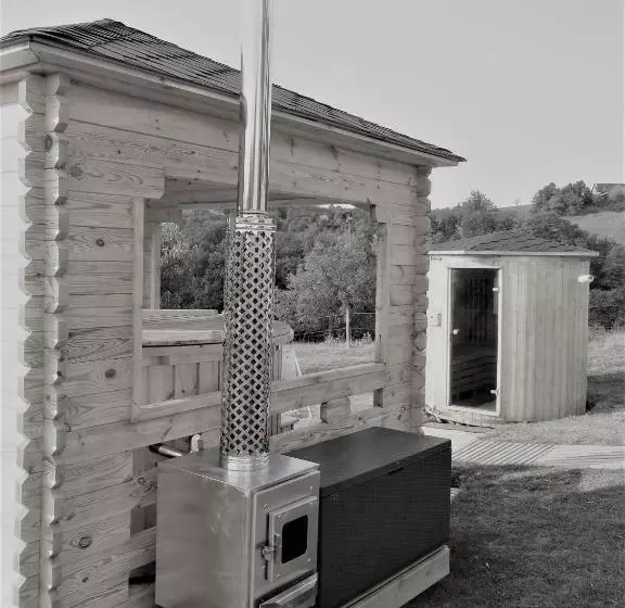 Chez Hygge En Périgord Piscine Et Spa   Villa   Maeltri  12 Pers Gîte Entre Amis 6 Pers Et Gîte   In