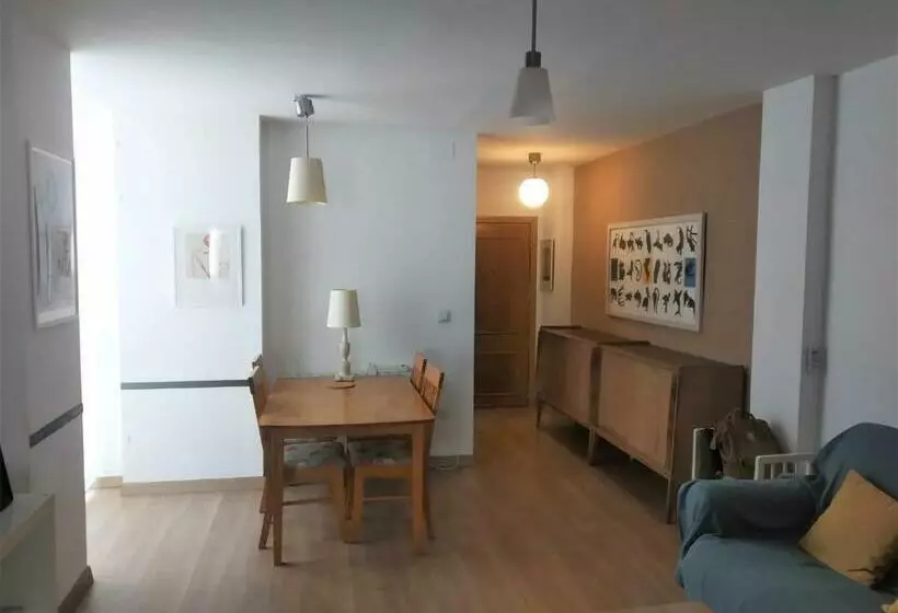 Acogedor Apartamento En El Rabal