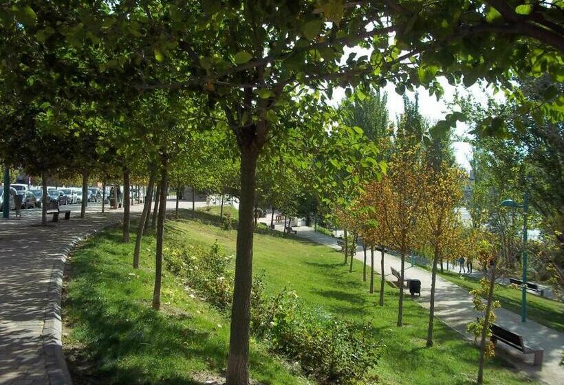 Acogedor Apartamento En El Rabal