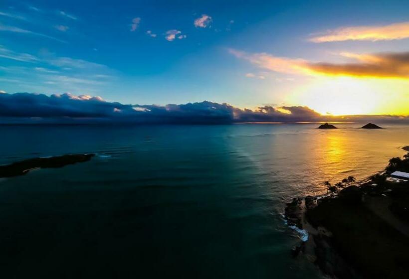 All Inclusive Waimanalo Beachlots, Sleeps 8