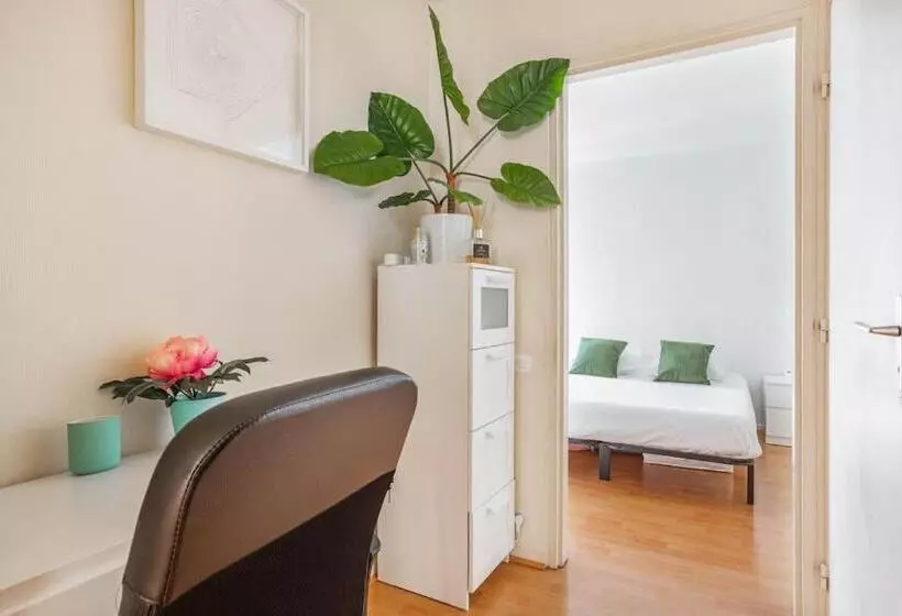 Appartement à 10 Minutes Du Centre De Paris Avec Le Rer B