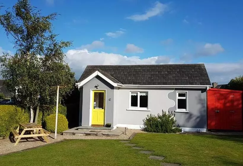 Hilltop Seaview Apartment