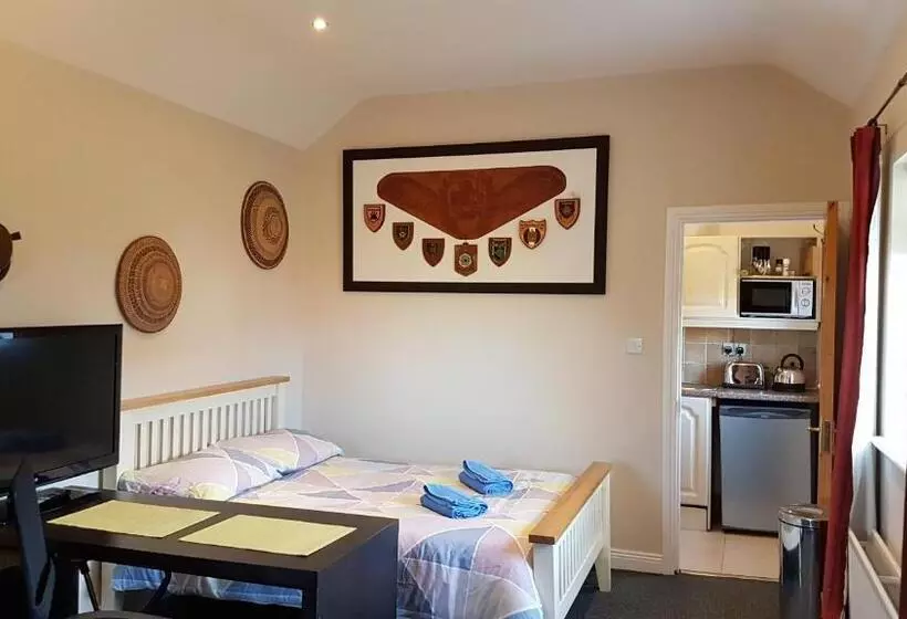 Hilltop Seaview Apartment