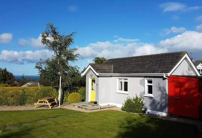 Hilltop Seaview Apartment