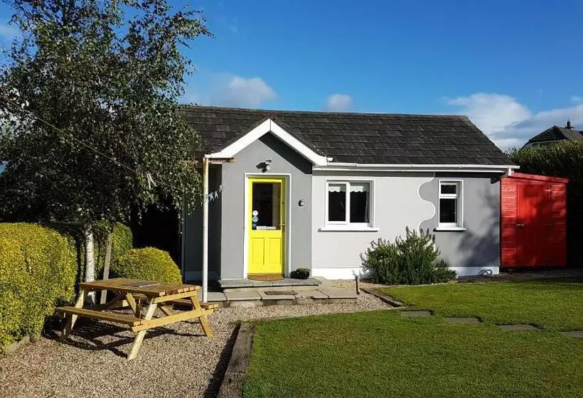 Hilltop Seaview Apartment