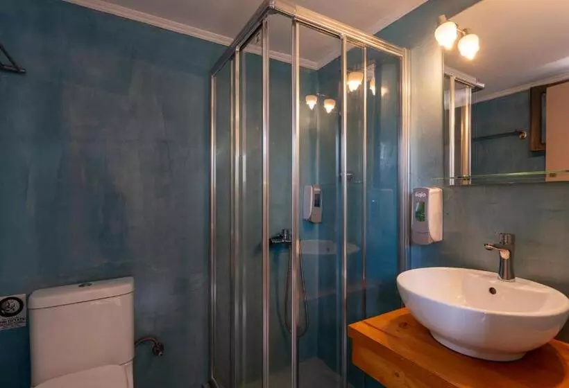 Hotelli Anemos Inn By Estia