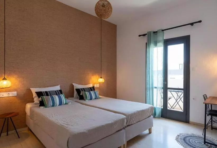 Hotelli Anemos Inn By Estia