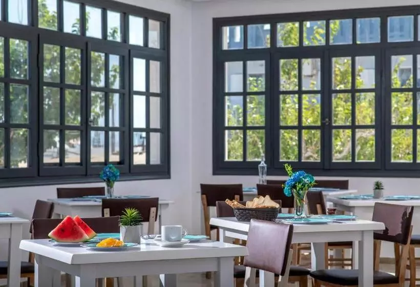 Hotelli Anemos Inn By Estia