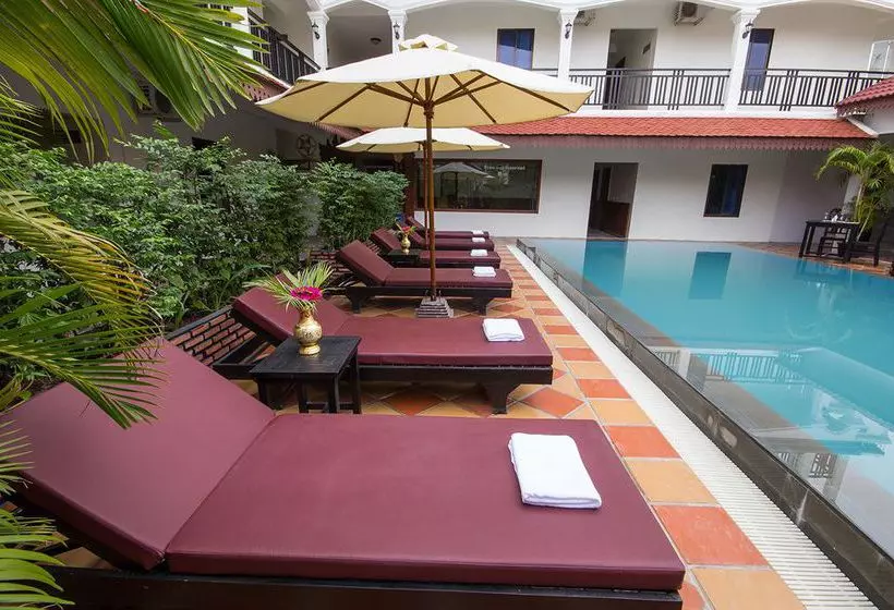 ホテル The Home Lodge