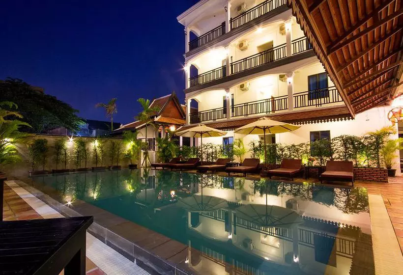 ホテル The Home Lodge