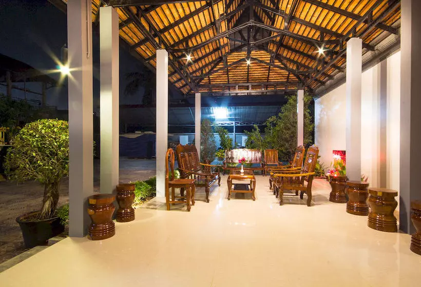 ホテル The Home Lodge