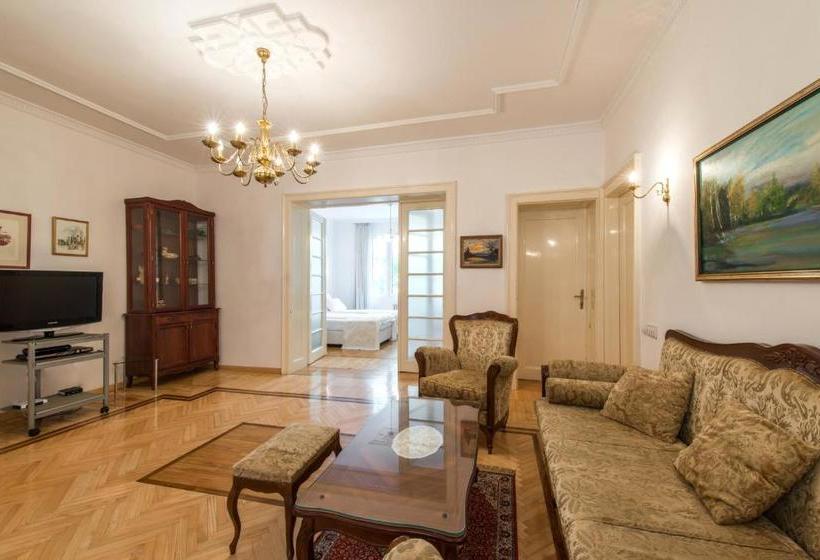 هتل Apartment Belgrade Center - Resavska