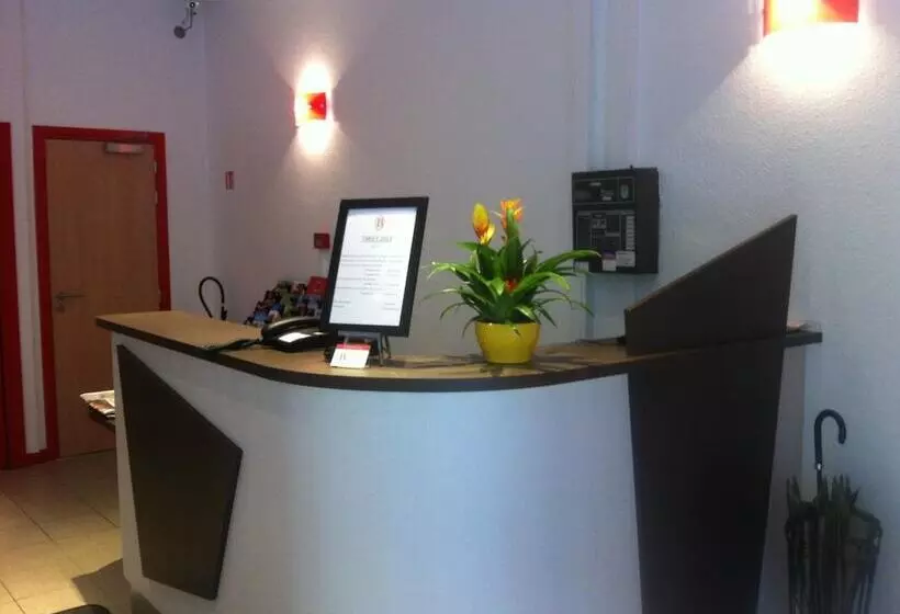 בית מלון כפרי Bristol Metz Centre Gare