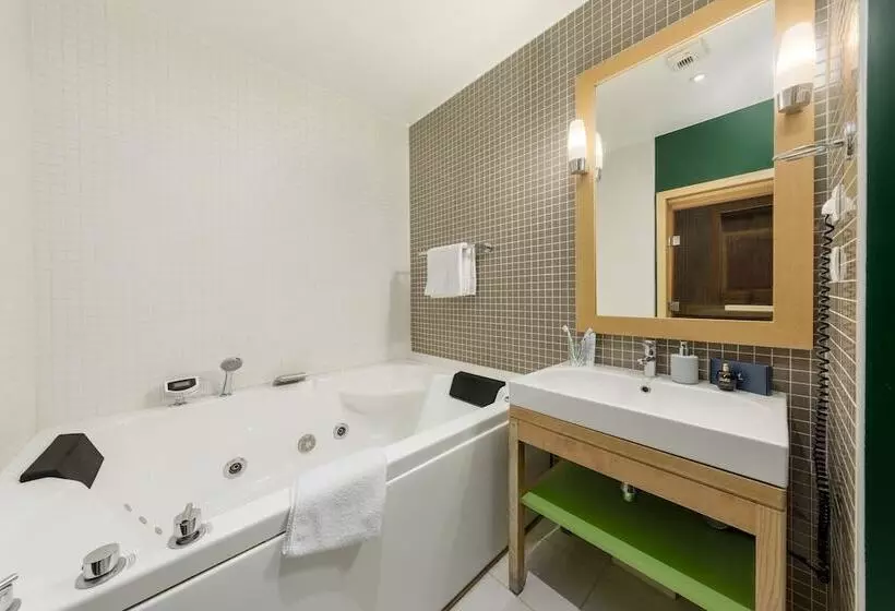 호텔 Center Parcs Les Hauts De Bruyeres