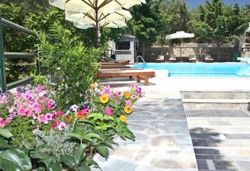 בית מלון כפרי Elia Village By Irida Iris Group