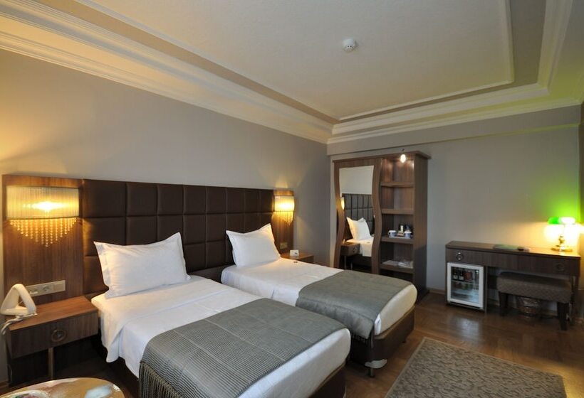 فندق Grand Atakum