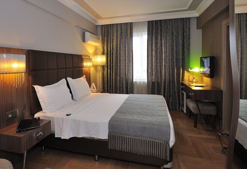 فندق Grand Atakum