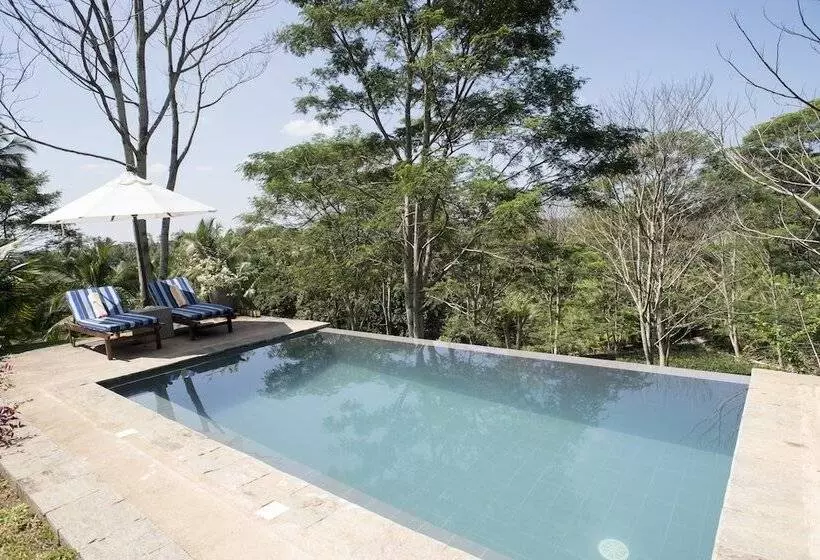 ホテル Kahanda Kanda