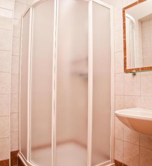 Отель Pension Schlögl