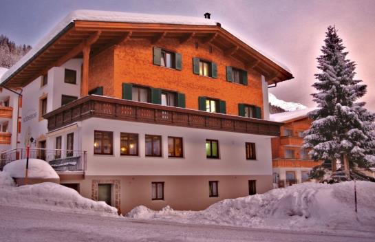 Bed and Breakfast Pension Schneerose