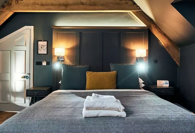 Отель The Brown S