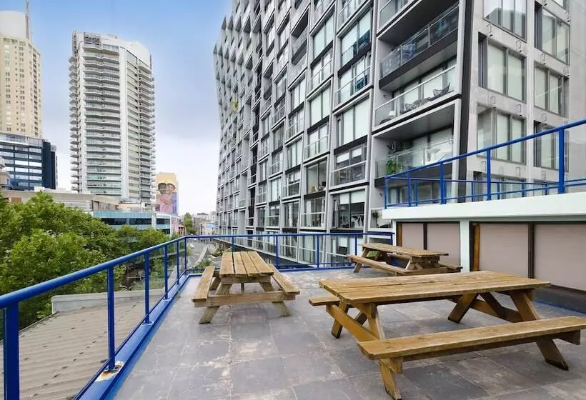 Trademark Hostel Sydney