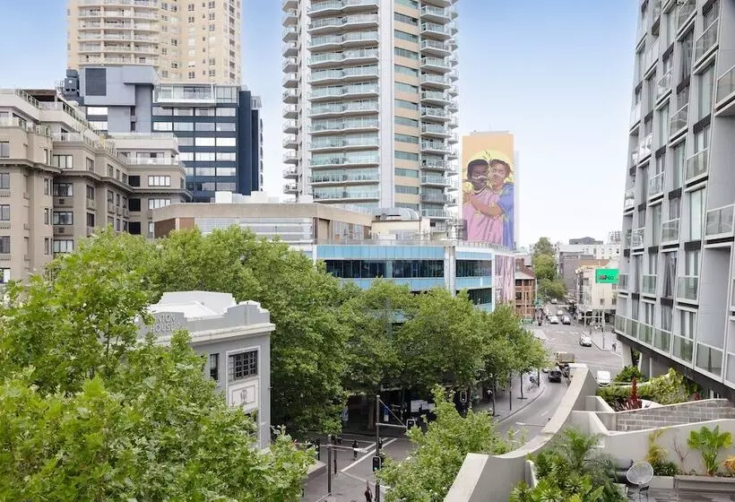 Trademark Hostel Sydney