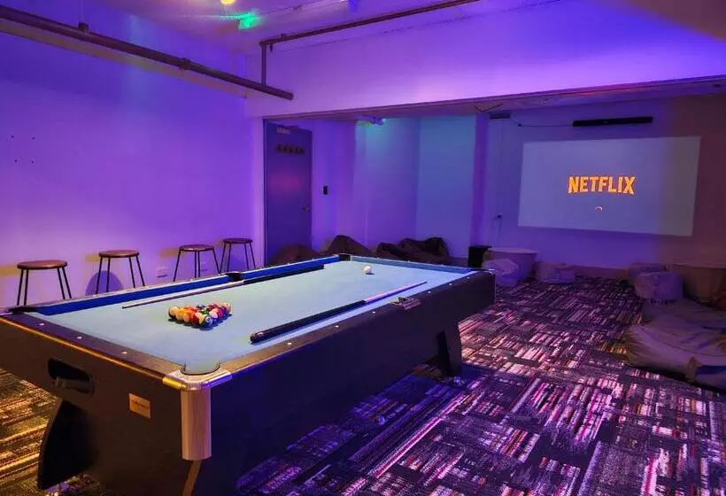 Trademark Hostel Sydney