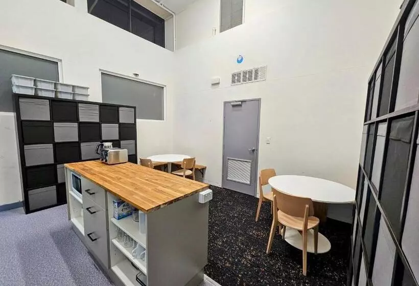 Trademark Hostel Sydney