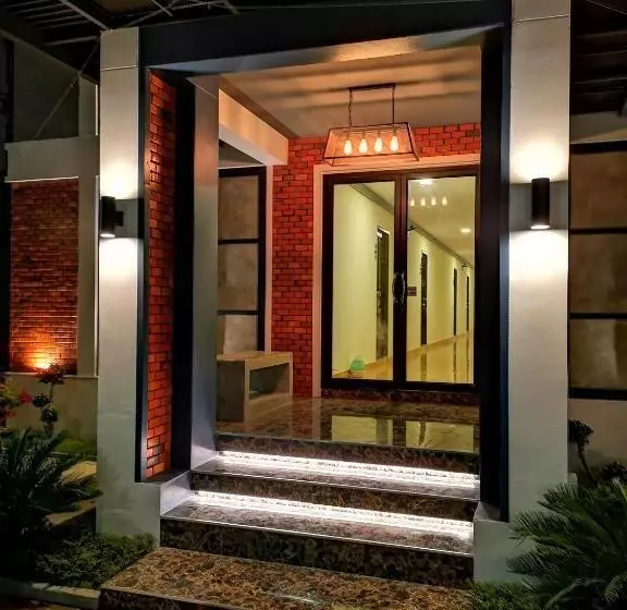 Ba​ Apartment​ Flow​suvarnabhumi