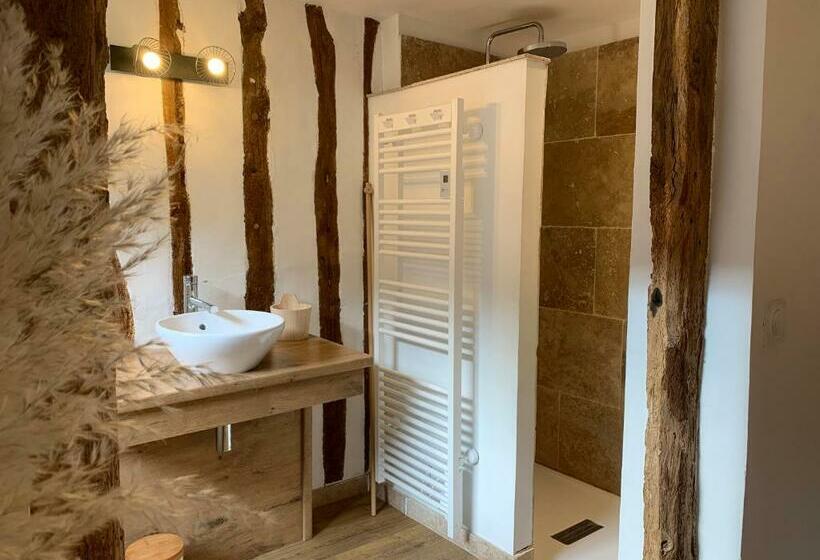 مبيت وإفطار L Ecole Des Demoiselles