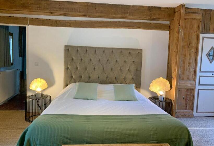 مبيت وإفطار L Ecole Des Demoiselles