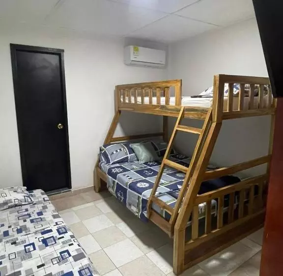 Majatalo Miss Yasmin Place