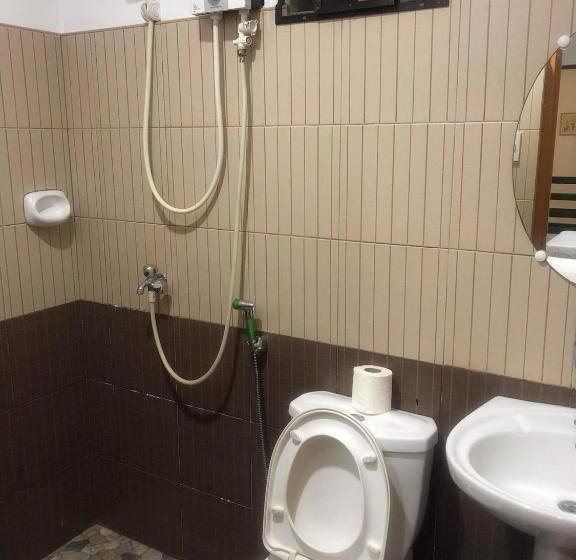 פנסיון Seascape Lodging House