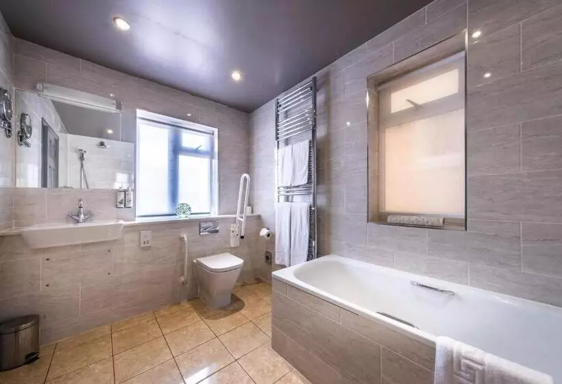 Retkeilymaja The Cricketers Clavering