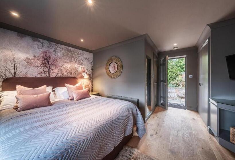 호스텔 The Cricketers Clavering